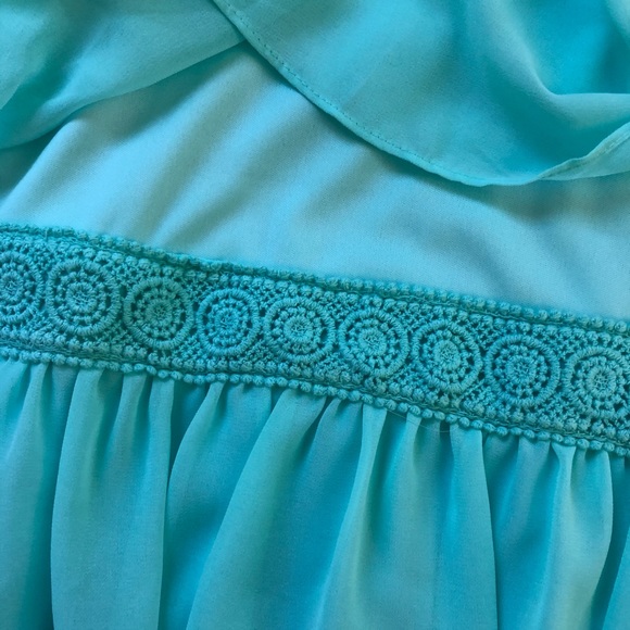 Dress - Picture 3 of 5